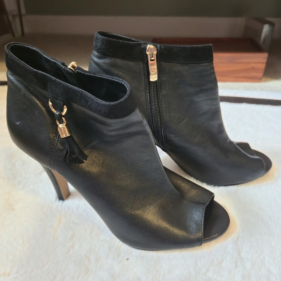 Vince Camuto Shoes - Vince Camuto Kevia Peep-Toe Heeled Booties